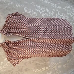 Max Studio NWT, size XS, ivory, red and blue print top